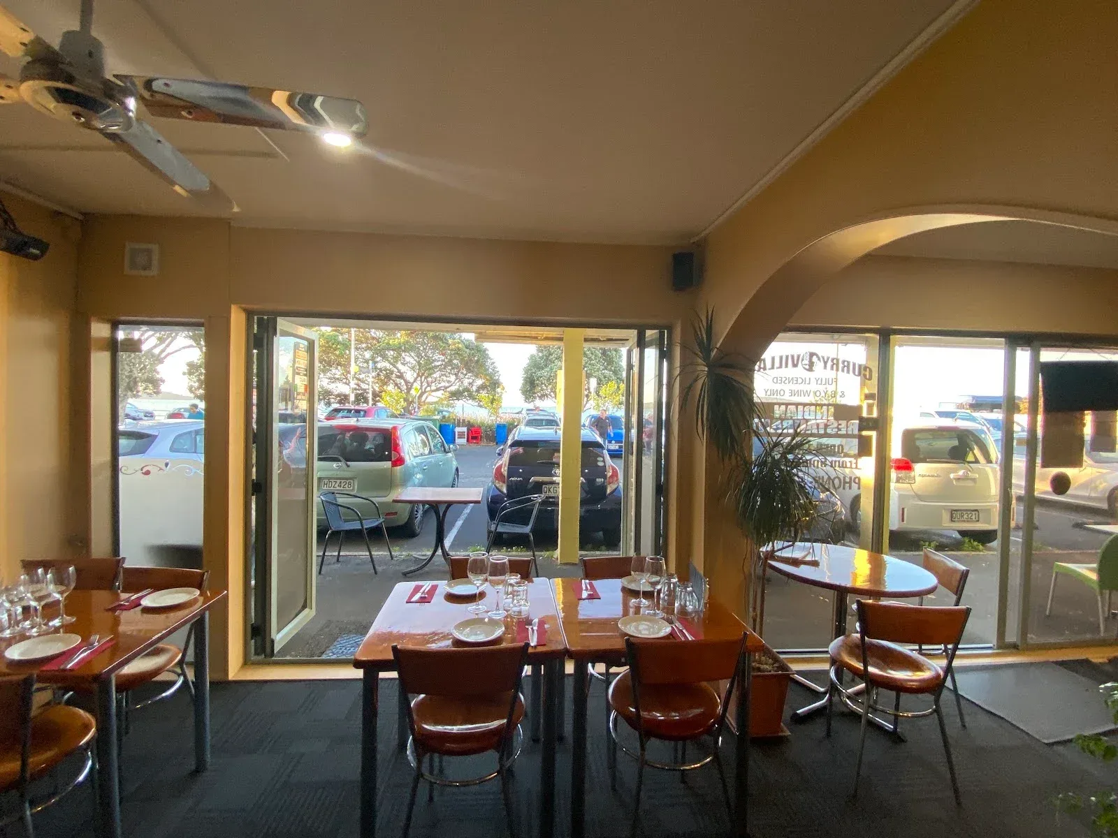 CURRY VILLAGE photo 2